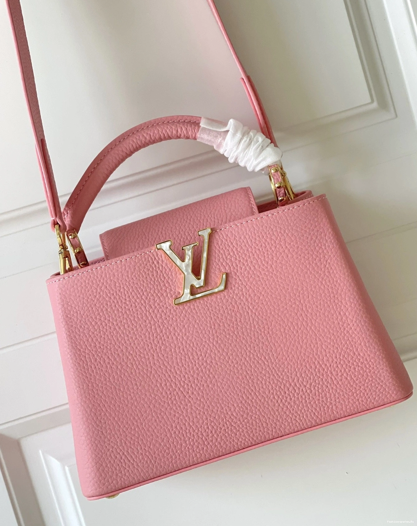 FS CHEAP CAPUCINES LOUIS VUITTON BB 0818